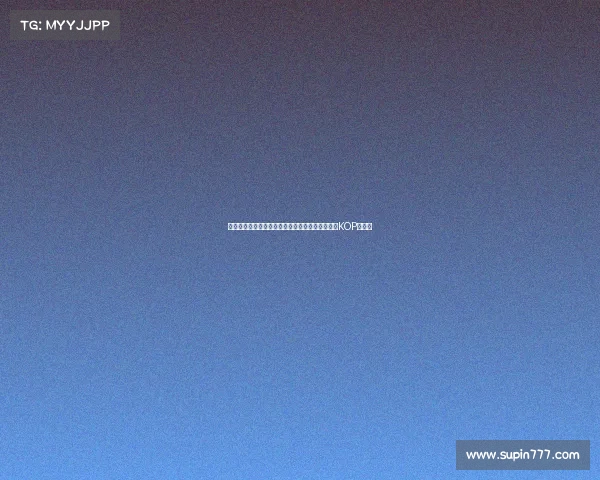 红军名宿汤普森与毕包主席赛前献花圈悼念若塔于KOP看台前